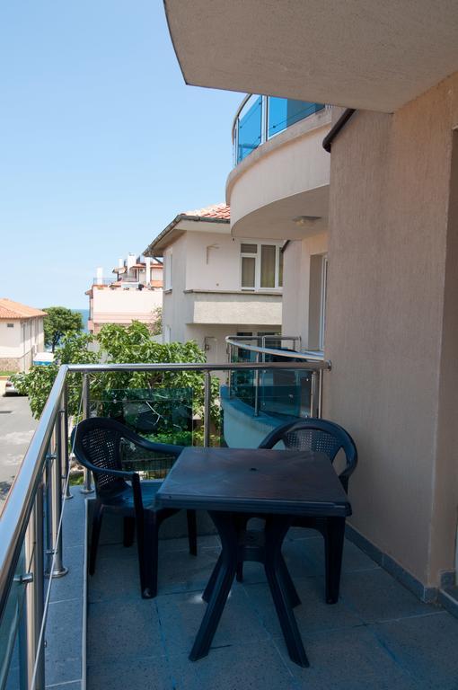 אקהטופול Guest House Hiora מראה חיצוני תמונה
