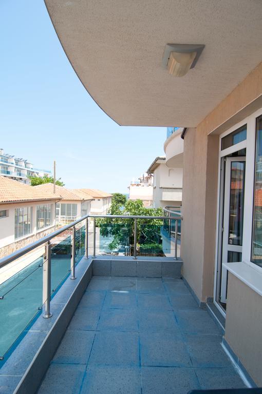 אקהטופול Guest House Hiora מראה חיצוני תמונה